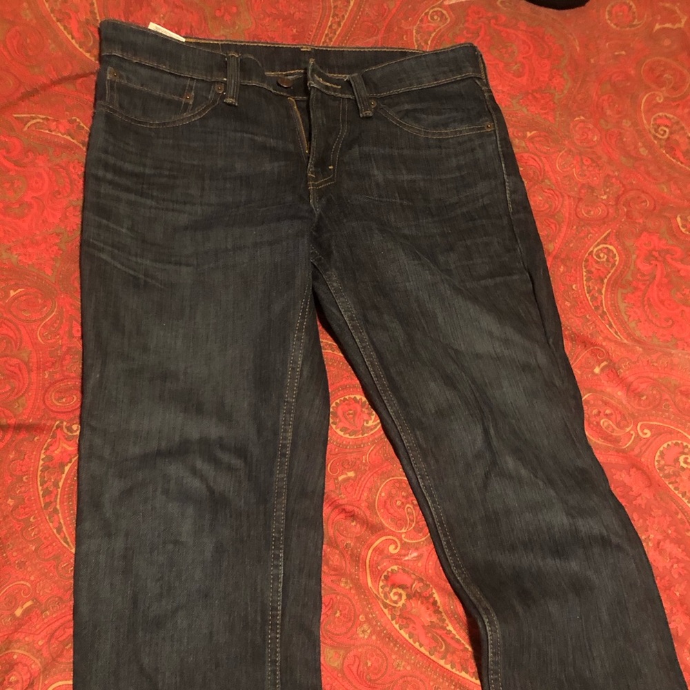 Men Levi’s jeans